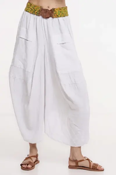 Pantaloni tip salvari din in, croiala asimetrica si buzunare, albi