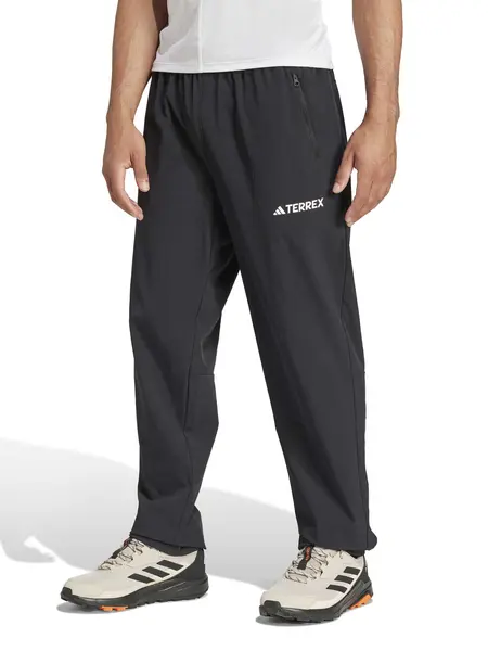 Pantaloni turism Multi Essentials Stretch