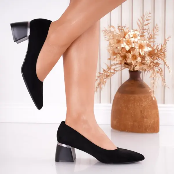 Pantofi dama cu toc Negri din Piele Ecologica Intoarsa Otana