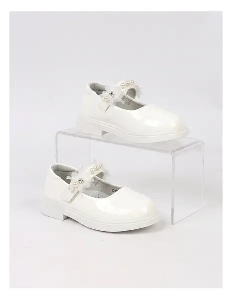 Pantofi perle Olivia alb