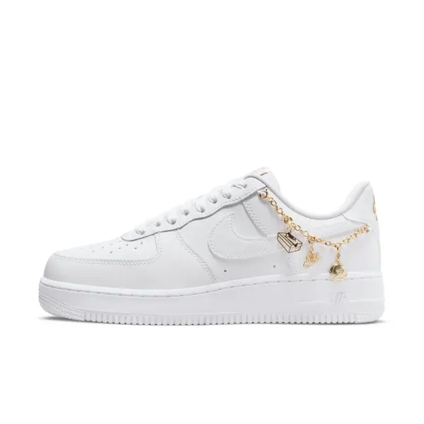Pantofi sport Nike Wmns Air Force 1 07 Lx