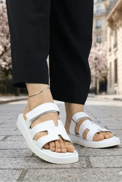 Papuci Dama din Piele Naturala Albi - Maya WHITE
