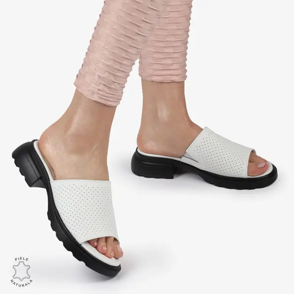 PAPUCI DAMA DIN PIELE NATURALA CU TOC MEDIU CRL1428 ALB