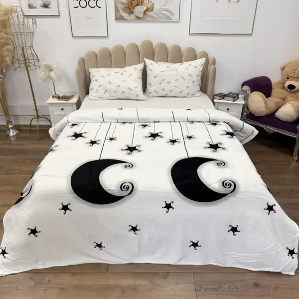 Patura Super Soft Cocolino, 200x230 cm – Rasfat absolut in zilele reci, Alb, stele, luna