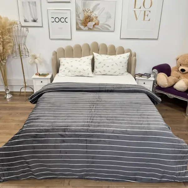 Patura Super Soft Cocolino, 200x230 cm – Rasfat absolut in zilele reci, Gri, dungi