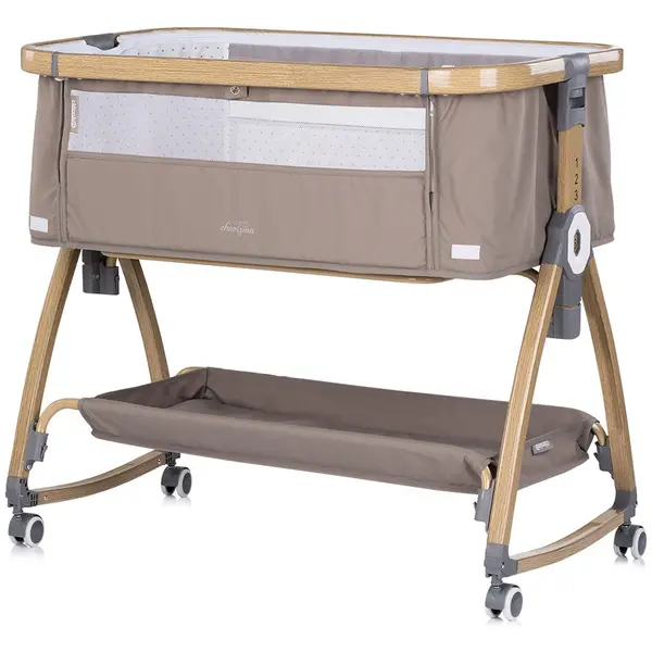 Patut co-sleeper Chipolino Charisma Latte Wood cu laterala culisanta si functie de leagan