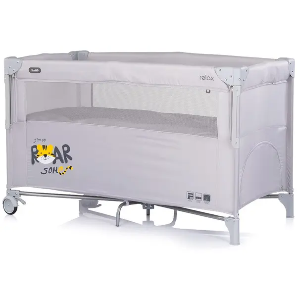 Patut pliabil Chipolino Relax Tiger Platinum cu laterala culisanta, 2 nivele, intrare laterala, geanta pentru transport, greutate admisa 15 kg