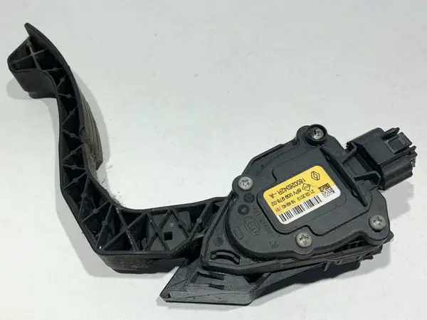 Pedala acceleratie 180026342R Dacia Sandero 2 (2012-2017) 1.2 benzina D4F (732)