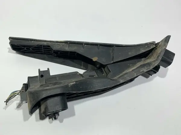 Pedala acceleratie 1K1721503P Skoda Octavia 2 (2004-2008) 1.6 tdi CAYC