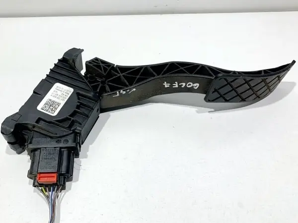 Pedala acceleratie 5Q1723503H Audi A3 (2012-2019) [8V1] 1.6 tdi DDYA