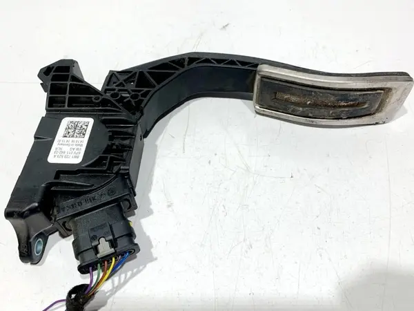 Pedala acceleratie 8W1723523A Audi Q7 (2015->)[4M] 2.0 tdi DEUA 150 cp