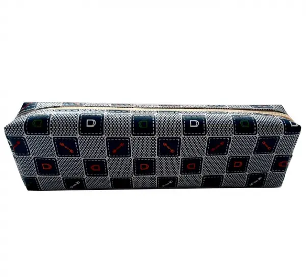 Penar tip etui neechipat,vinilin,design in dungi,17x5x5 cm
