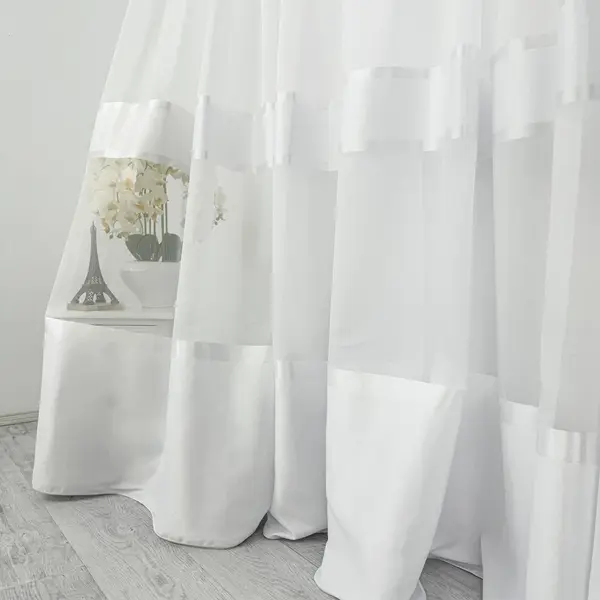 Perdea Diamond din Matase cu Banda Satinata, Alb, 140cm latime x 260cm inaltime, cu rejansa pt bara