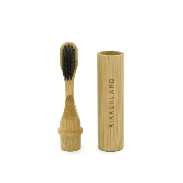 Periuta de dinti - On-the-Go Bamboo Toothbrush | Kikkerland