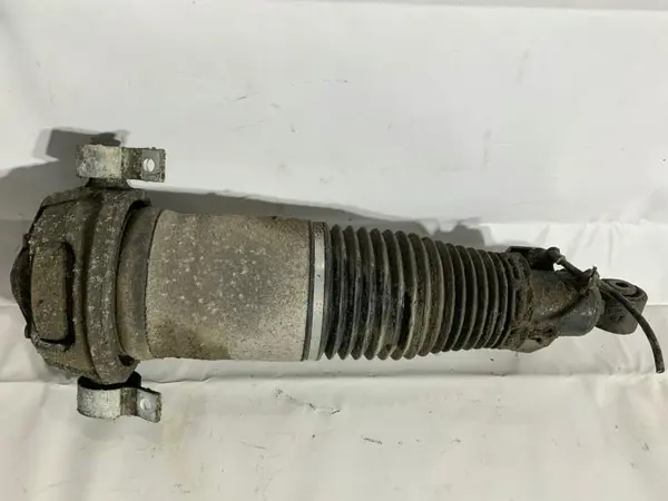 Perna de aer stanga spate 7L8616019C Audi Q7 (2006-2010) [4L]