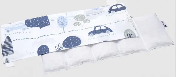 Pernuta anticolici Nichiduta umpluta cu samburi de cirese Retro Cars 20x60 cm