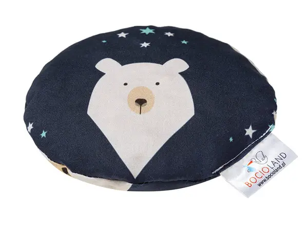 Pernuta Bocioland Polar Bear, umpluta cu samburi de cirese, 180g, husa din bumbac