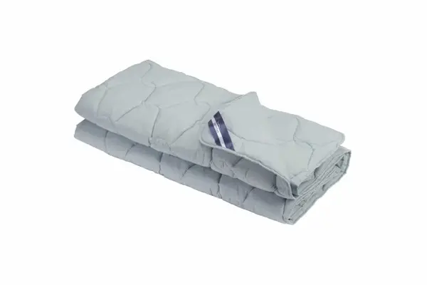Pilota Bella Bumbac 150x200, SomnART, matlasata, umplutura groasa 400 gr mp, pentru iarna, diverse culori
