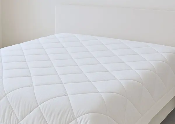 Pilota de iarna Somnart Pur Confort din microfibra matlasata 200 x 220 cm, 500 g