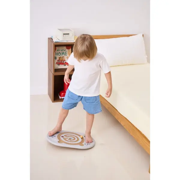 Placa de echilibru si coordonare Urmareste si echilibreaza