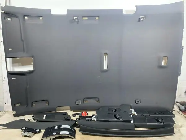 Plafon complet negru Audi Q7 (2006-2010) [4L]