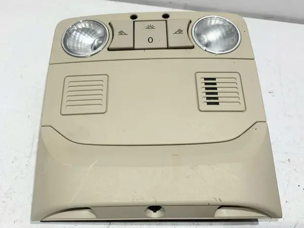 Plafoniera - lampa fata 3T0947105B Skoda Yeti (2009-2013)