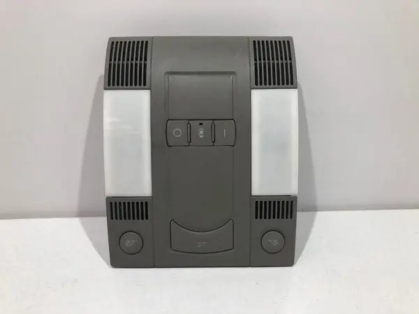 Plafoniera - lampa fata 4e0907135a Audi A8 (2002-2009) [4E] D3