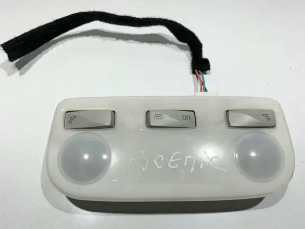 Plafoniera - lampa mijloc / spate Renault Grand Scenic 3 (2009-2011)