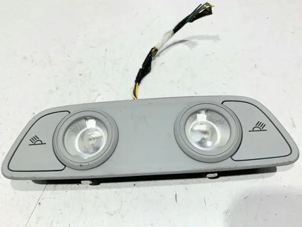 Plafoniera - lampa spate 4M0947111 Audi Q7 (2015->)[4M]