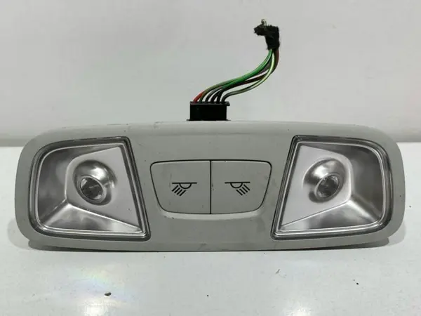 Plafoniera - lampa spate 8U0947111A Audi A1 (2010->) [8X1]