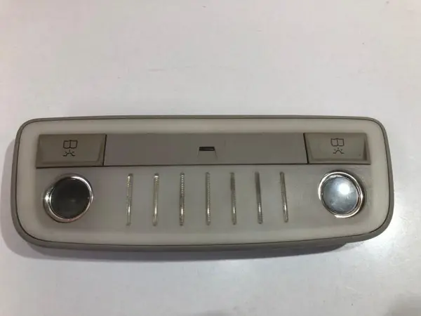 Plafoniera - lampa spate a2038204585 Mercedes E-Class (2009->) [W212]