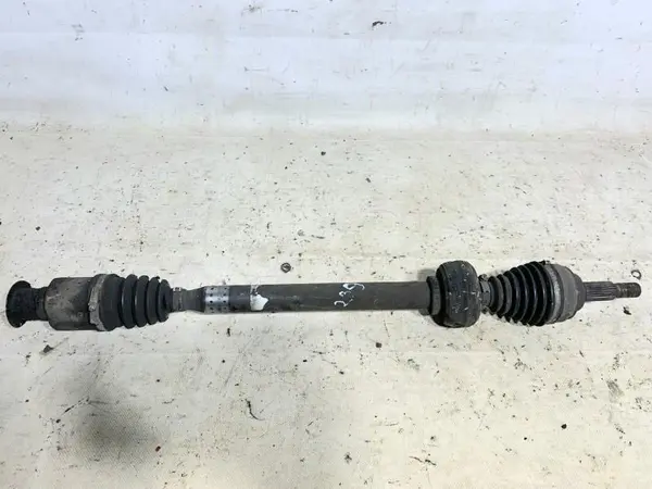Planetara dreapta fata 391004298R Dacia Sandero 2 (2012-2017) 1.2 benzina D4F (732)