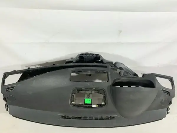 Plansa bord 681008137R Renault Megane 3 (2008-2012)