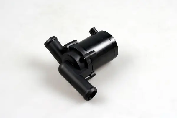 Pompa apa suplimentara (electrica) potrivit VOLVO S80 II, V60 I, V60 II, V70 III, XC60 I, XC60 II, XC70 II; BMW 5 (E60), 5 (E61), 6 (E63), 6 (E64) 1.25-4.8 03.95-