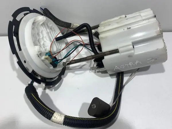 Pompa benzina 13577230 Opel Astra J (2009-2012) 1.4 benzina A14XER