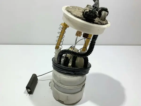 Pompa combustibil 17040-JD01A Nissan Qashqai facelift (2010-2013) [J10] 1.6 benzina HR16DE