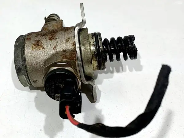 Pompa inalta presiune 03C127026D Skoda Octavia 2 facelift (2008-2013) 1.2 TSI CBZ, CAX, CAV