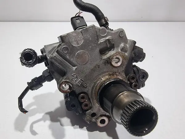 Pompa injectie A6510701701 Mercedes E-Class (2009->) [C207] 2.2 cdi 204 cp