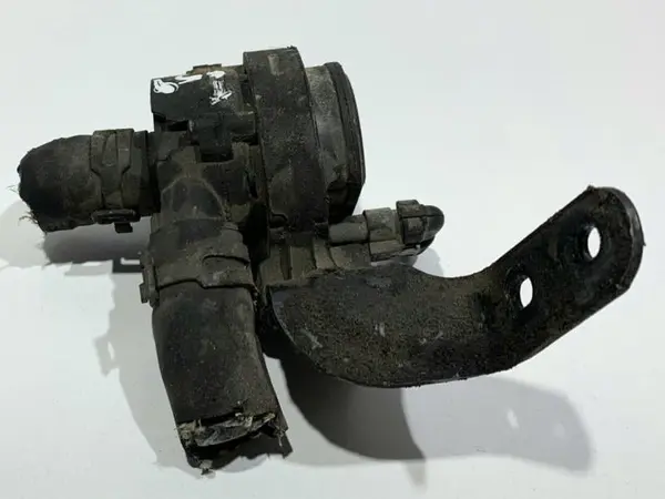 Pompa recirculare apa 5C0965567 Seat Toledo 4 (2012-2018) 1.4 tdi CUSB