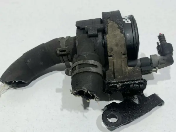 Pompa recirculare apa 5G0965567 Seat Leon 3 (2012-2016) 2.0 tdi CKFC