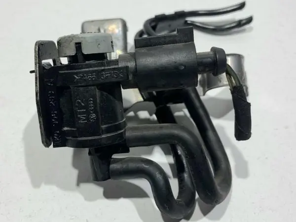 Pompa vacuum 03L131051BH Volkswagen Passat B7 (2010-2014) 2.0d