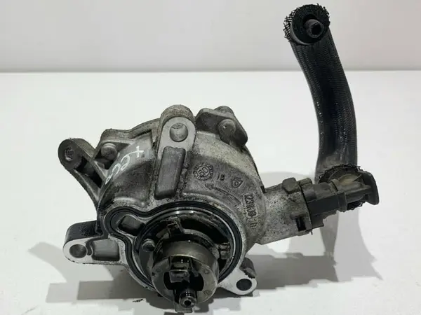 Pompa vacuum 31219463 Volvo XC70 2 (2007-2013) 2.4 D D5244T14