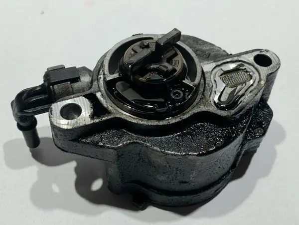 Pompa vacuum 3M5Q-2A451-AE Ford Focus 2 facelift (2008-2010) 1.6 tdci HHJF