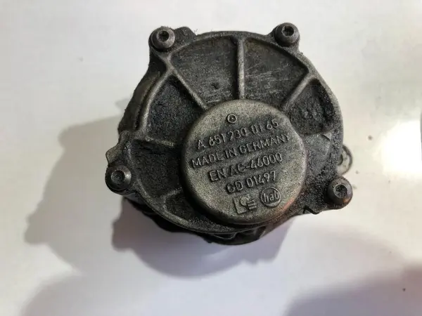 Pompa vacuum a6512300165 Mercedes C-Class (2007-2010) [W204] 2.2 cdi