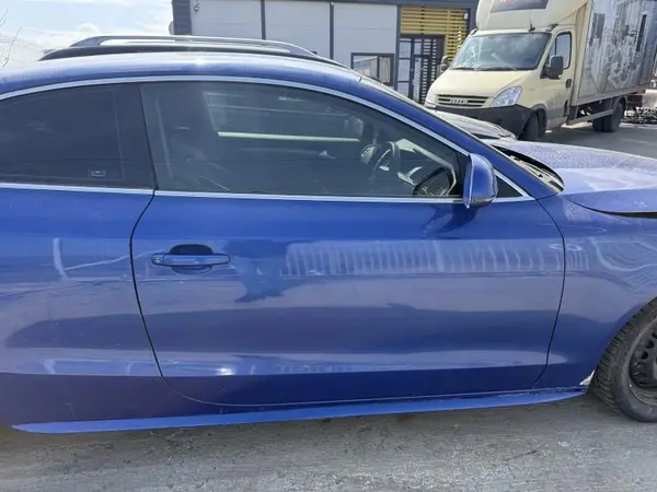 Portiera usa dreapta culoare albastru - ly9b Audi A5 (2007-2011) [8T3]