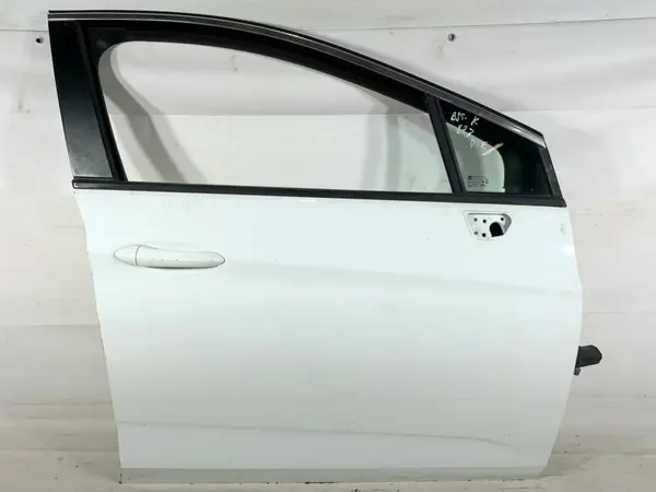 Portiera usa dreapta fata culoare alb - gaz (40r) Opel Astra K facelift (2019 2021)