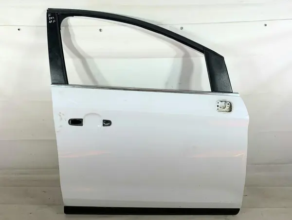 Portiera usa dreapta fata culoare alba - frozen white Ford Kuga (2008-2012)