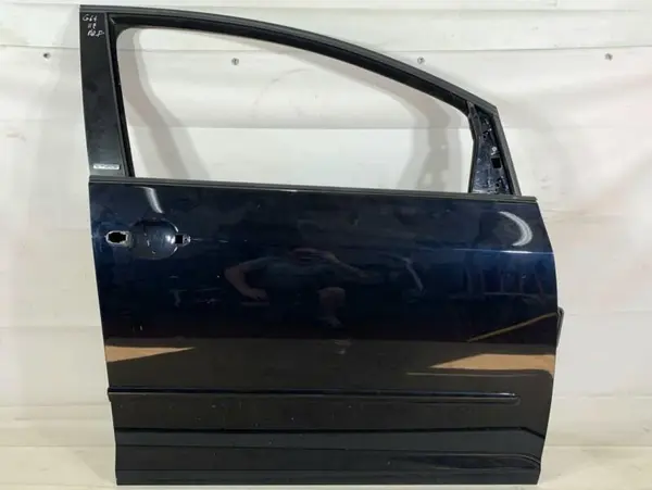 Portiera usa dreapta fata culoare albastru inchis - lc5m Volkswagen Golf 5 Plus (2004-2008)