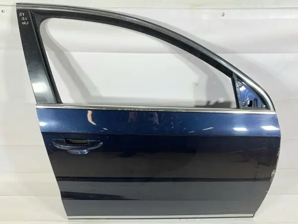 Portiera usa dreapta fata culoare albastru - lh5x Volkswagen Passat B7 (2010-2014)