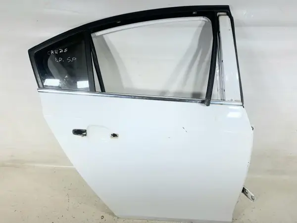 Portiera usa dreapta spate culoare alba Chevrolet Cruze (2009->) [J300]